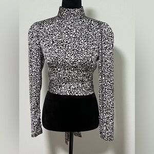 L'ACADEMIE Long Sleeve Open Back Blouse - 6